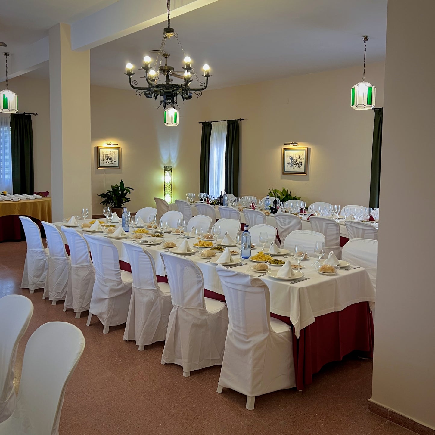 SALÓN DE EVENTOS