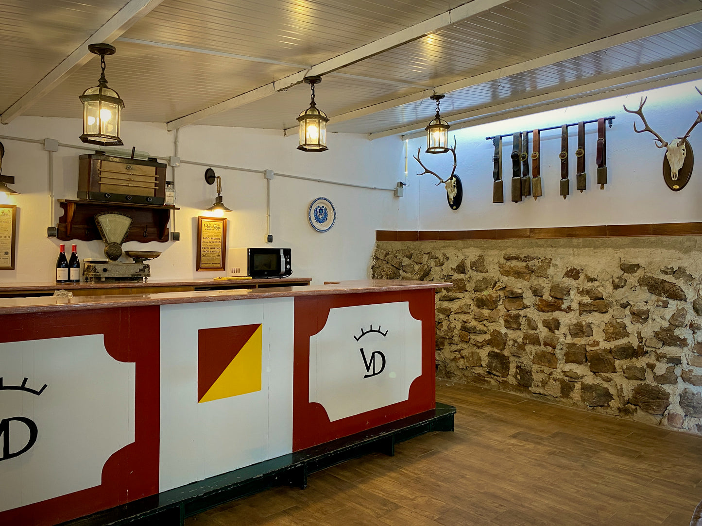 SALÓN CAMPERO